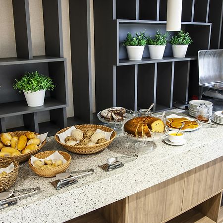 Holiday Inn Express - Farroupilha, Um Hotel Ihg Екстер'єр фото