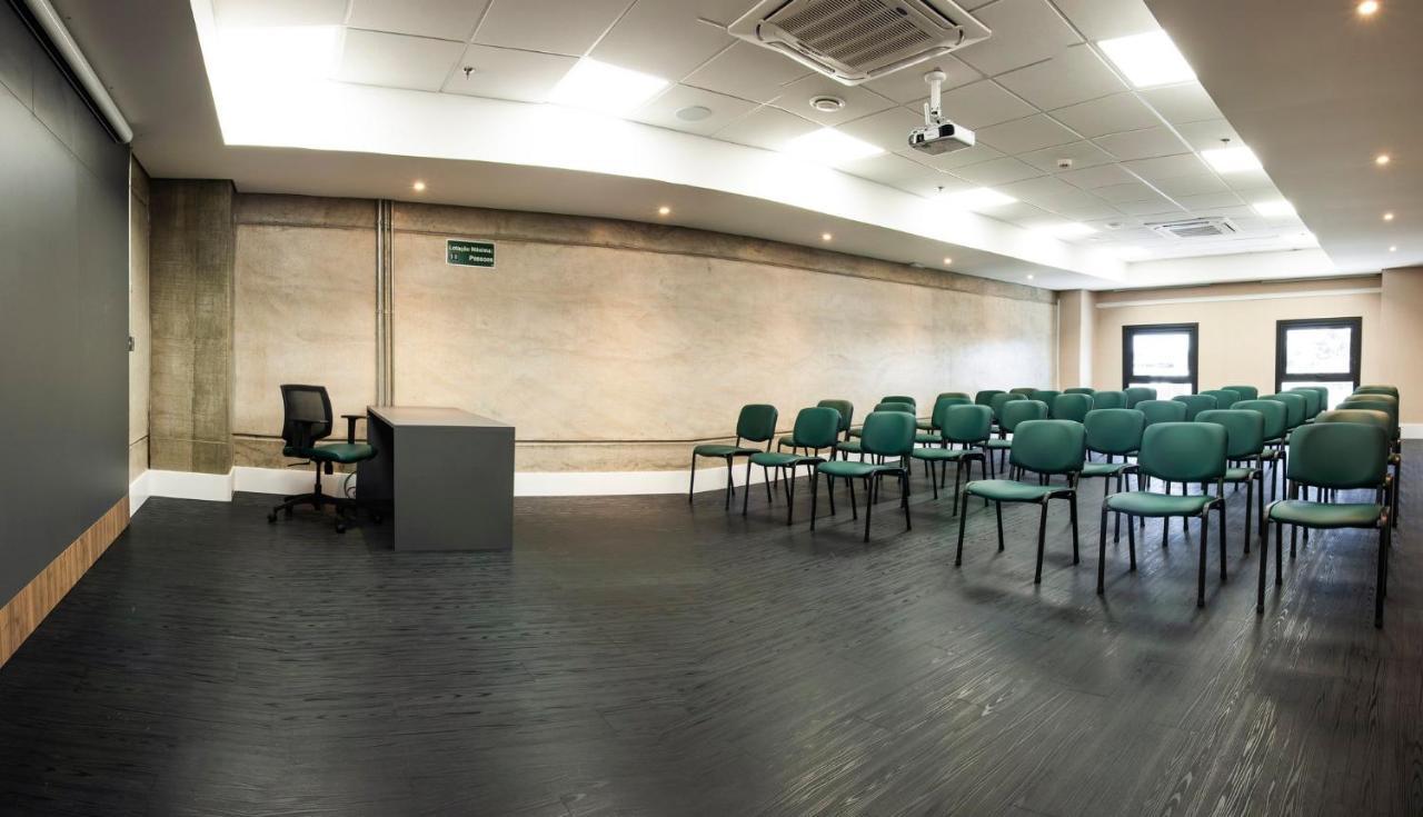Holiday Inn Express - Farroupilha, Um Hotel Ihg Екстер'єр фото